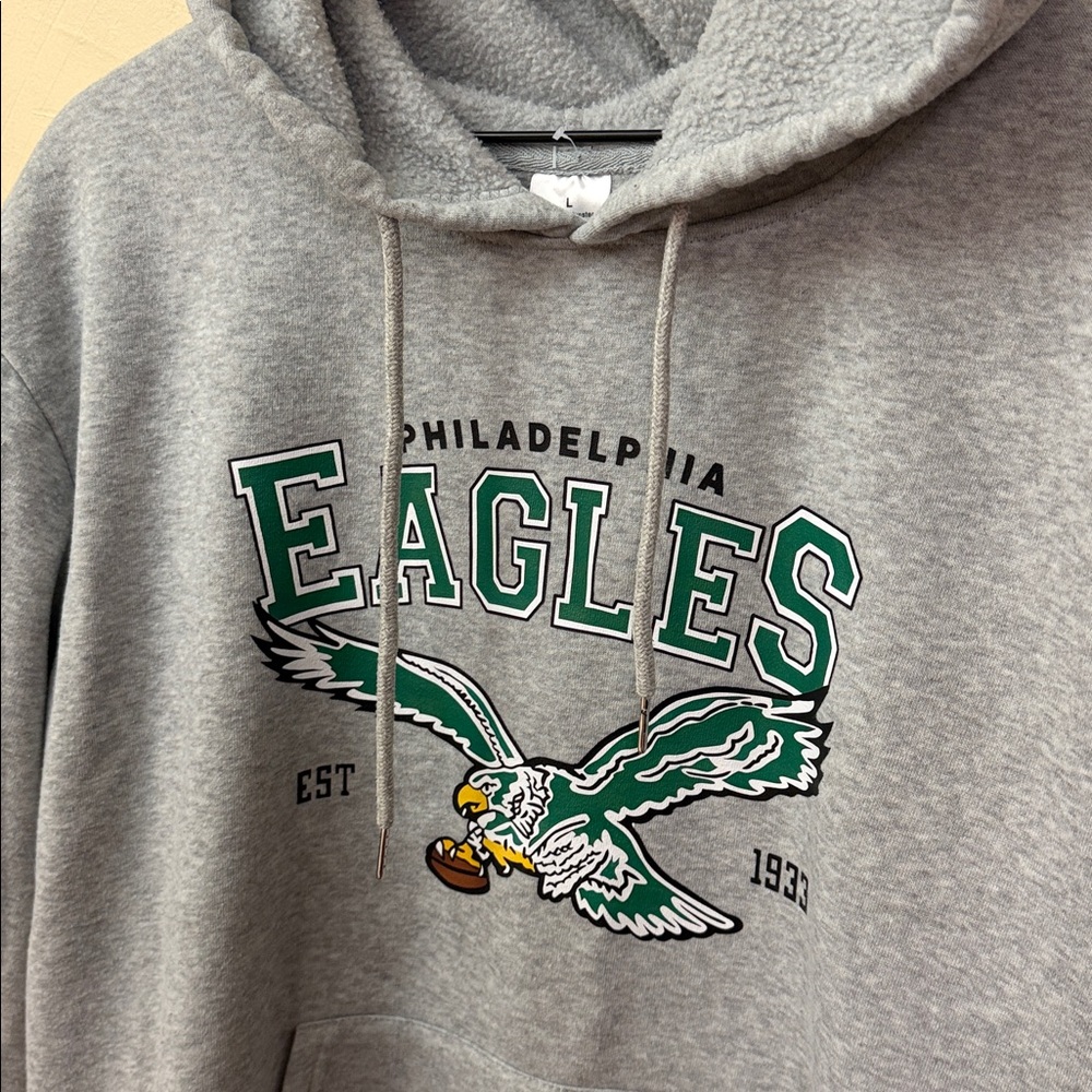 NFL Philadelphia Eagles Hooded Sweatshirt size Large - Picture 2 of 3